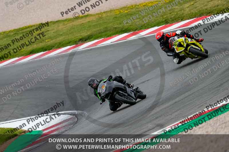 donington no limits trackday;donington park photographs;donington trackday photographs;no limits trackdays;peter wileman photography;trackday digital images;trackday photos